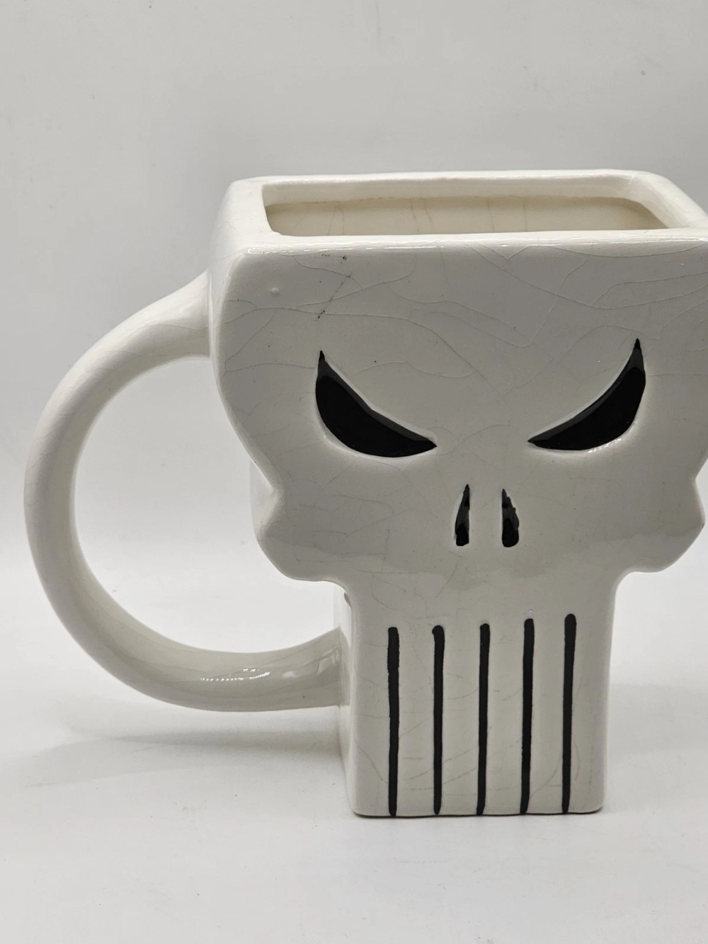 Marvel 3-D Molded Ceramic 20oz Cup/ Mug "The Punisher"